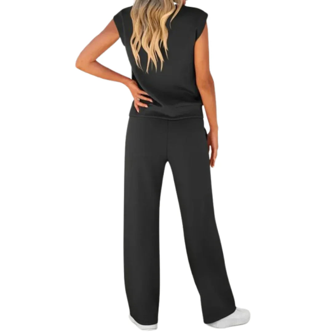 Esperanza – Two-Piece Set in Casual Style