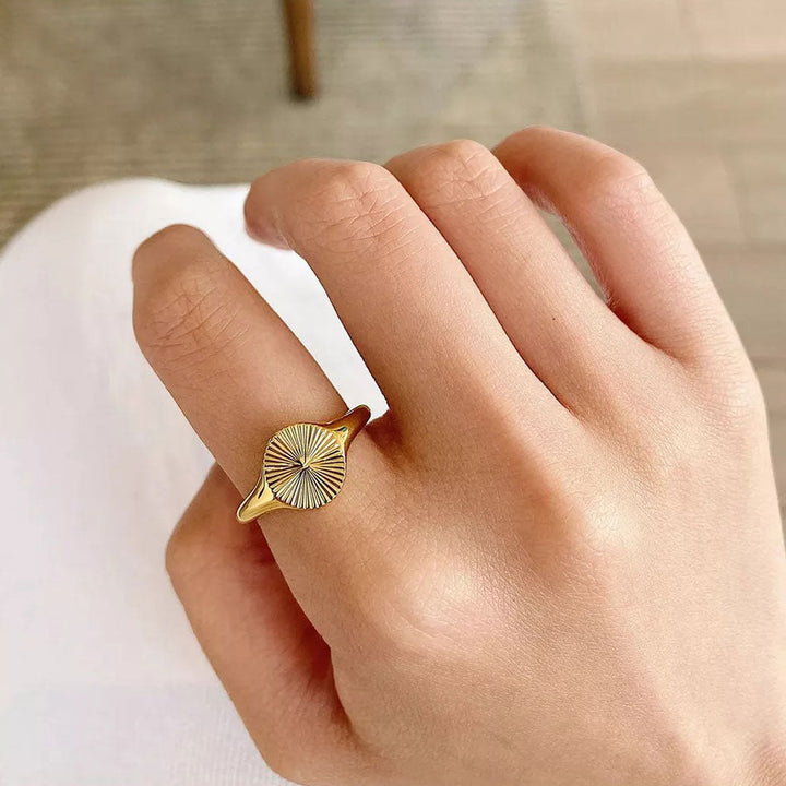 Jamie | Sunburst Ring 18K Gold