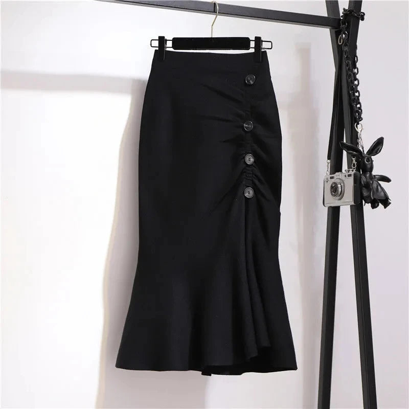 La Rue Houndstooth Trumpet Skirt