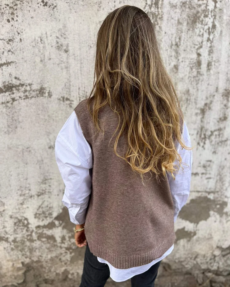 Klea | Knit Sweater Vest