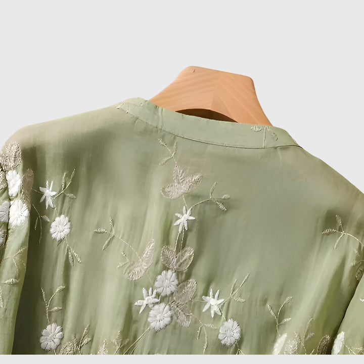 Jamie | Elegant Top with Embroidered Flowers.