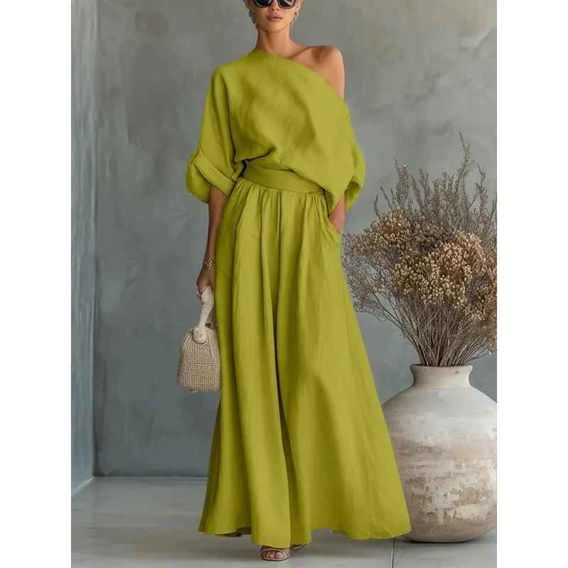 Lisa - Set with Off-Shoulder Top and Tapered Pants
