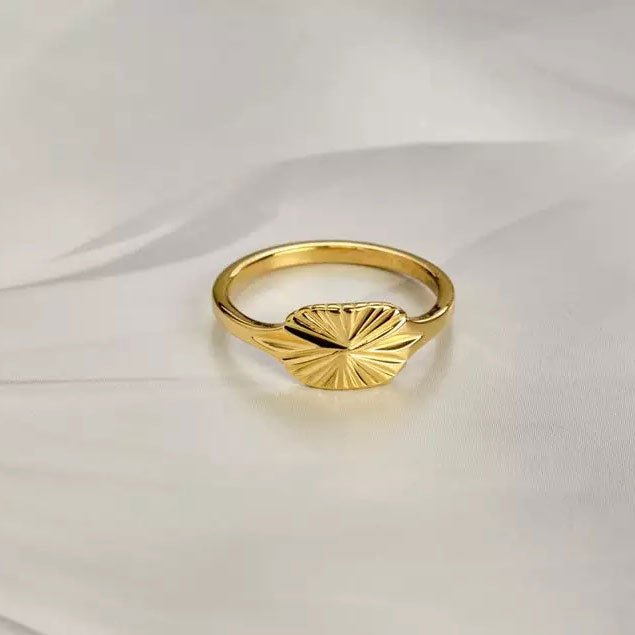 Jamie | Sunray Ring 18K Gold