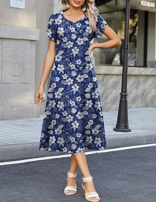 Wendy | Graceful Round-Neck Elegance Midi Dress