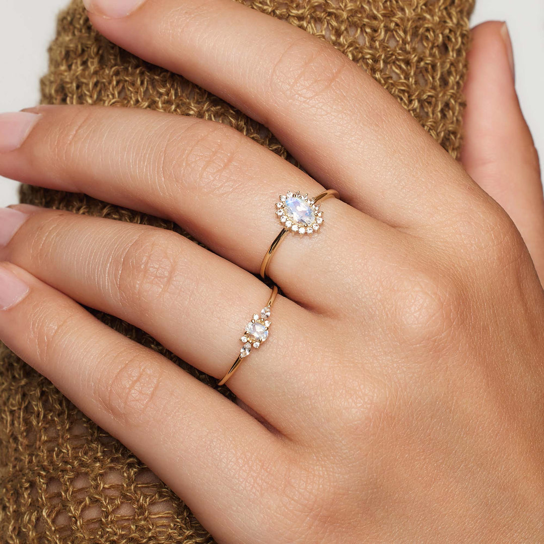 Jamie | Violet Diamond Ring 18k Gold