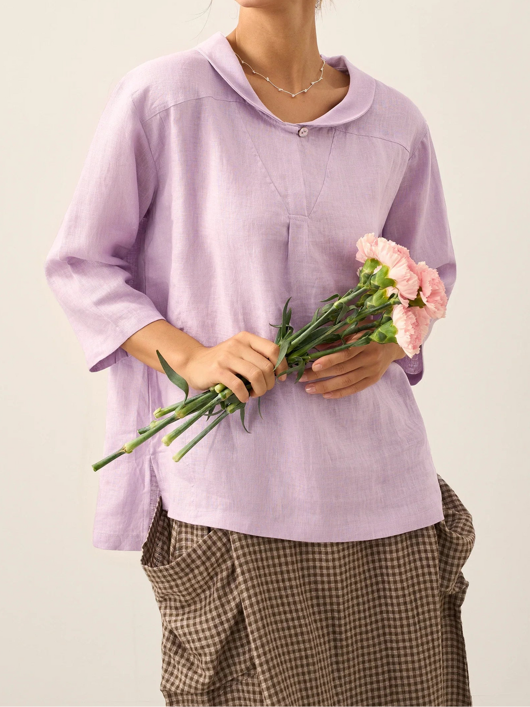 Katherine | Effortless V-Neck Peter Pan Blouse