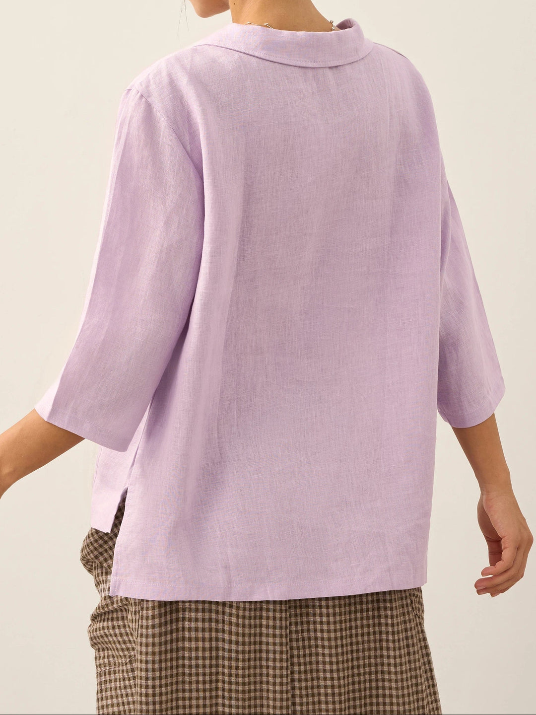 Katherine | Effortless V-Neck Peter Pan Blouse