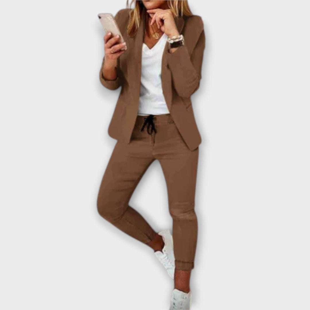 Jamie | Elegant Blazer Set.