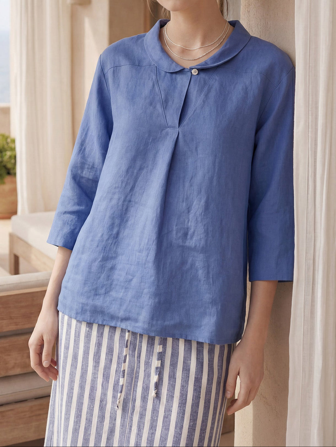 Katherine | Effortless V-Neck Peter Pan Blouse