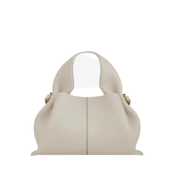 Jamie | Stylish Travel Companion