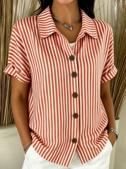 Kayla | Striped button-down shirt