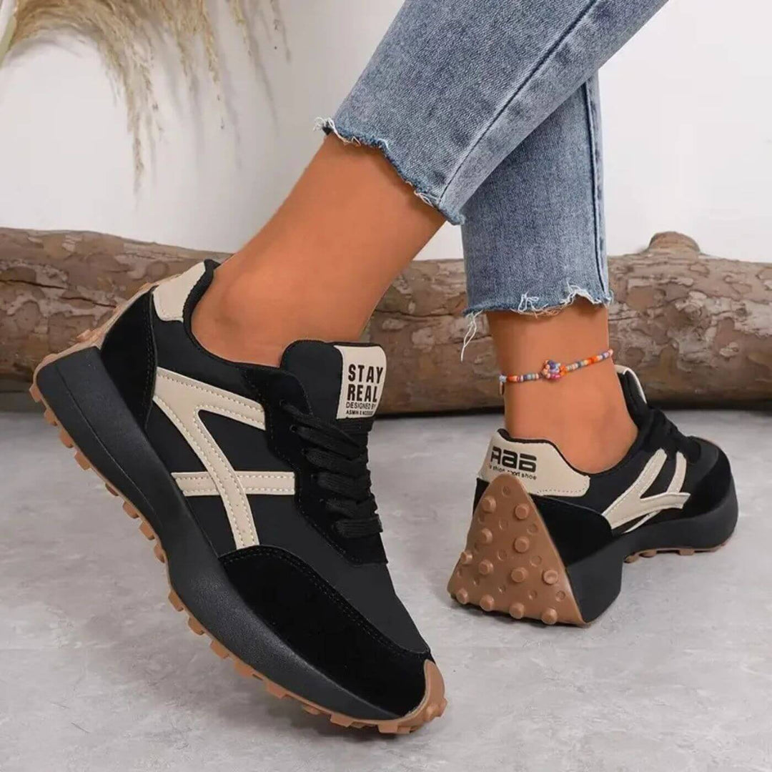 Hannah | Slip-Resistant Orthopedic Sneakers