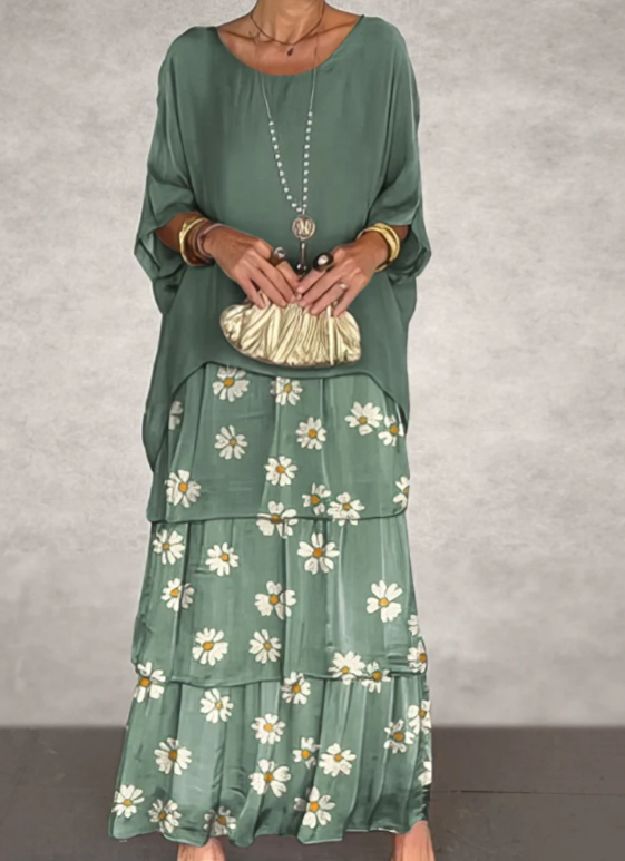 Lara – Long and Elegant Dress