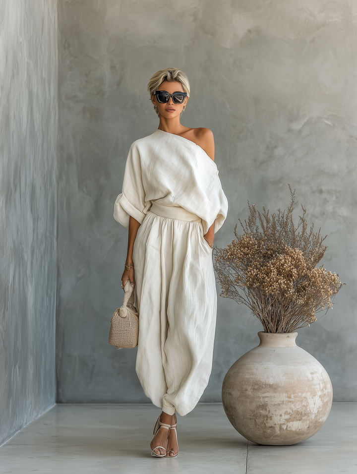 Lisa - Set with Off-Shoulder Top and Tapered Pants
