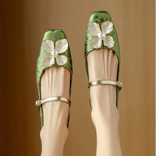 Jamie | Eloise Elegant Pumps